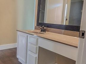4820 Woodstock DR, Georgetown TX 78633