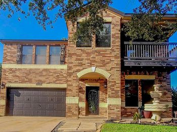 4820 Woodstock DR