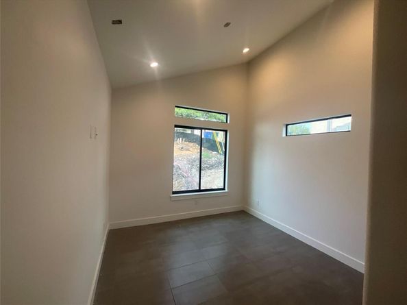 4400 Lindberg LN, Lago Vista TX 78645