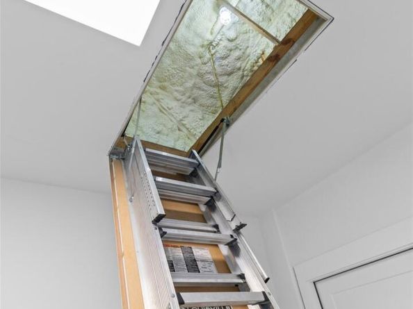 4400 Lindberg LN, Lago Vista TX 78645