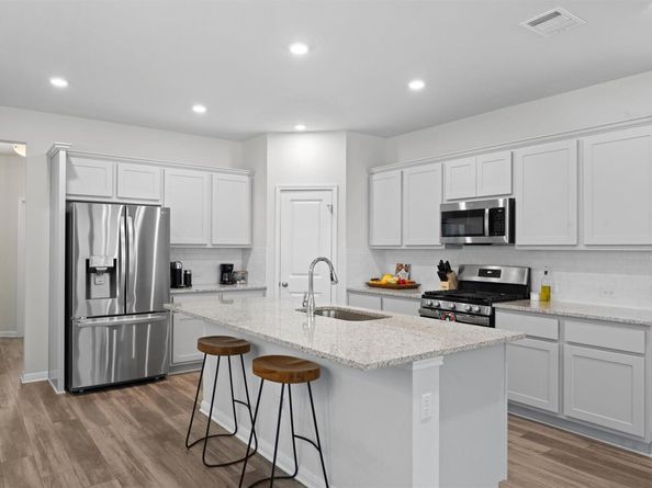 313 Toddy WAY, Leander TX 78641