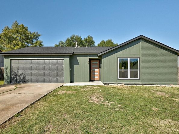 1306 Green Downs DR, Round Rock TX 78664