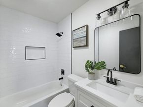 1306 Green Downs DR, Round Rock TX 78664