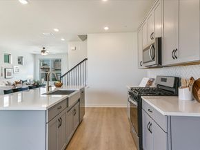 2500 Forest Creek Dr 904, Round Rock TX 78665