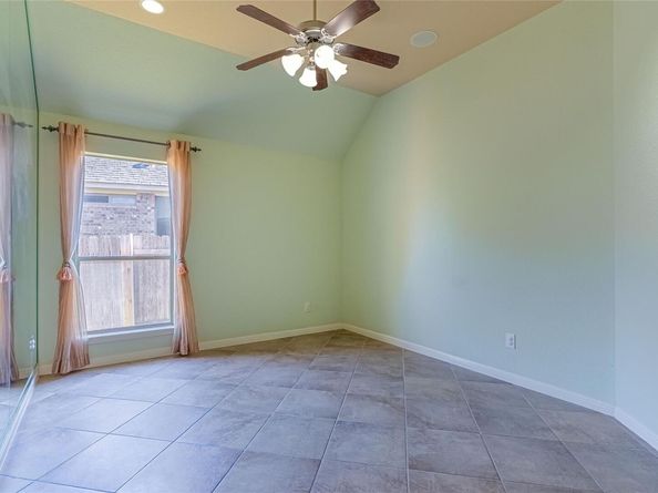 2725 Highland TRL, Leander TX 78641