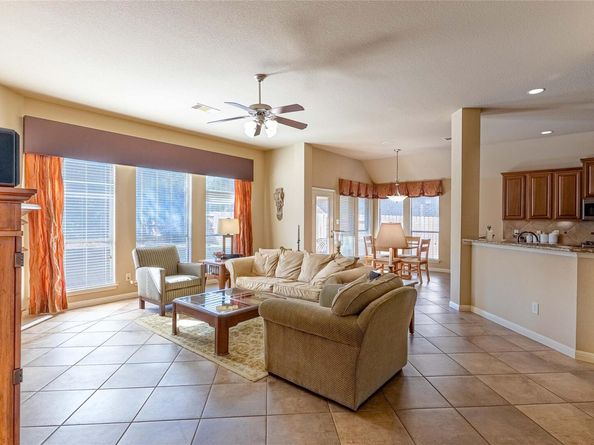 2725 Highland TRL, Leander TX 78641