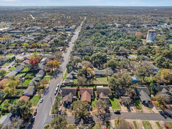 903 Milford WAY, Austin TX 78745