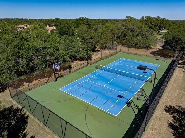 511 County Road 262, Georgetown TX 78633
