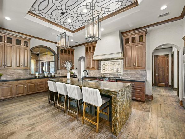 511 County Road 262, Georgetown TX 78633