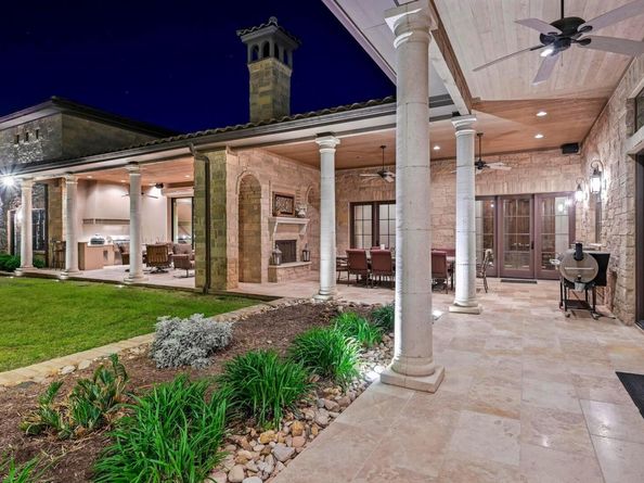 511 County Road 262, Georgetown TX 78633