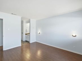 8888 Tallwood DR 2206, Austin TX 78759