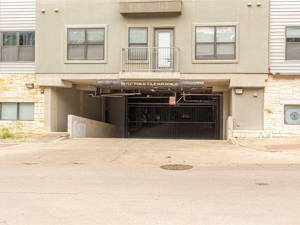 2502 Leon ST 305, Austin TX 78705
