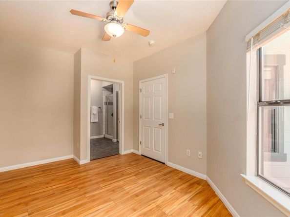 2502 Leon ST 305, Austin TX 78705