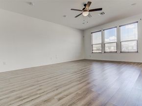 1004 Desaix DR, Georgetown TX 78628