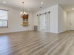 1004 Desaix DR, Georgetown TX 78628