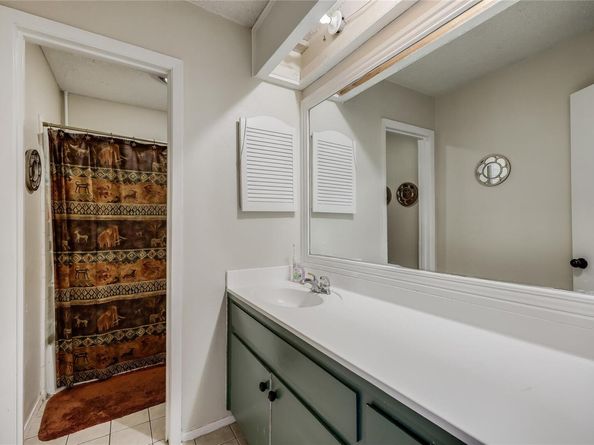 1807 Briar Hill DR A & B, Austin TX 78741