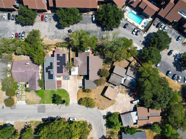 1807 Briar Hill DR A & B, Austin TX 78741