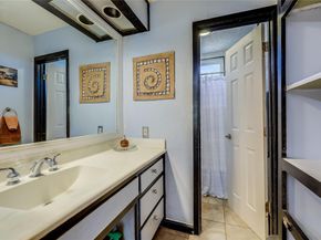 1807 Briar Hill DR A & B, Austin TX 78741