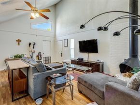 1807 Briar Hill DR A & B, Austin TX 78741