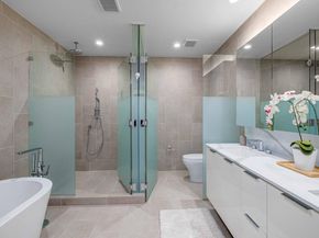 44 East Ave 4305, Austin TX 78701