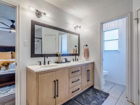 9813 Willers WAY, Austin TX 78748