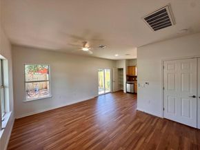 1122 Mansell Ave, Austin TX 78721