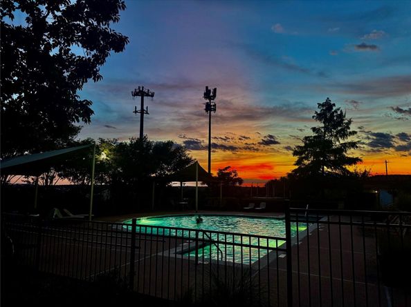 6203 Aviara DR E9, Austin TX 78735