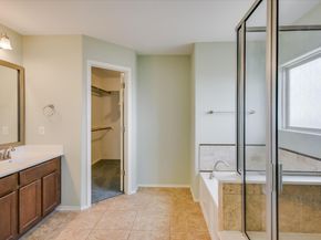 6203 Aviara DR E9, Austin TX 78735