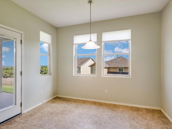 6203 Aviara DR E9, Austin TX 78735
