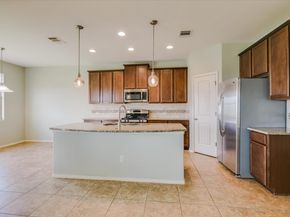 6203 Aviara DR E9, Austin TX 78735
