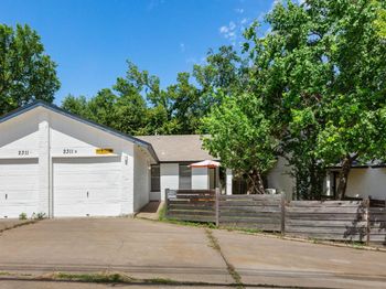 2311 Burleson RD