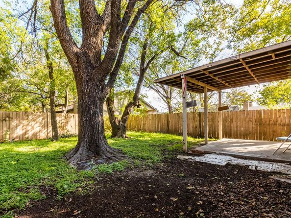 2311 Burleson RD A B, Austin TX 78741