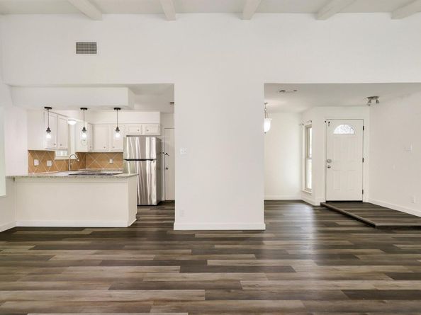 1008 Ridgeline DR, Round Rock TX 78664