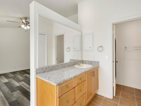 1008 Ridgeline DR, Round Rock TX 78664