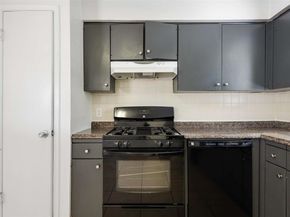 1207 W Rundberg LN, Austin TX 78758