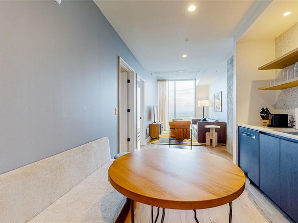 48 East Ave 3005, Austin TX 78701