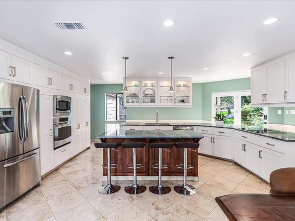 1306 Quaker Ridge DR, Austin TX 78746