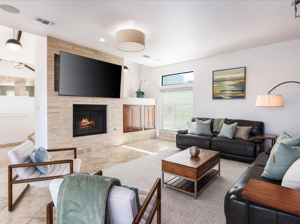 1306 Quaker Ridge DR, Austin TX 78746