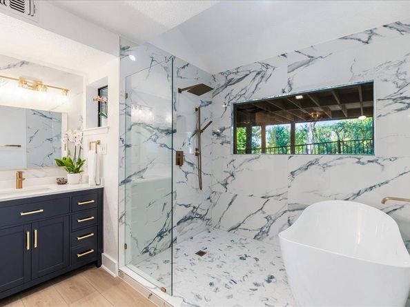 1306 Quaker Ridge DR, Austin TX 78746