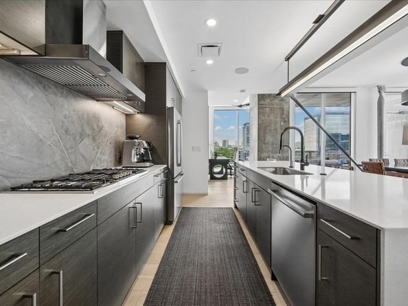 301 West Ave 1004, Austin TX 78701
