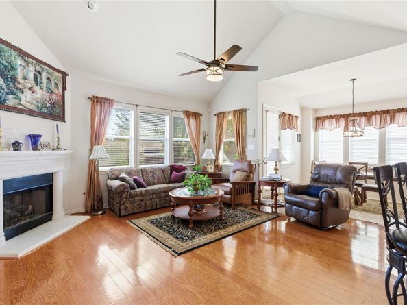 2508 Tumbling River DR, Leander TX 78641