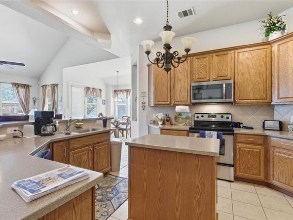 2508 Tumbling River DR, Leander TX 78641