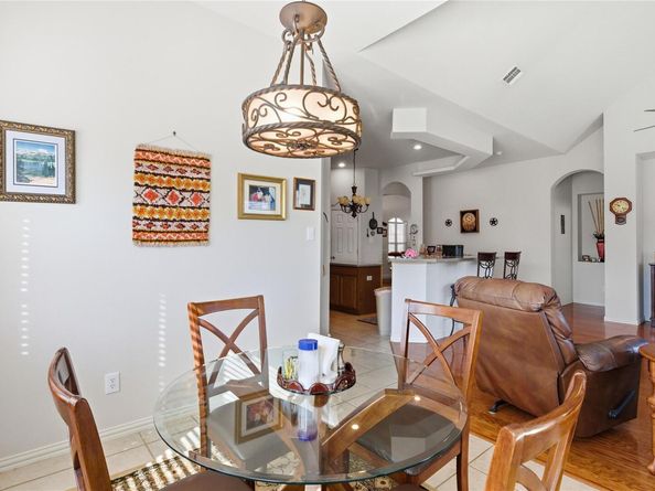 2508 Tumbling River DR, Leander TX 78641