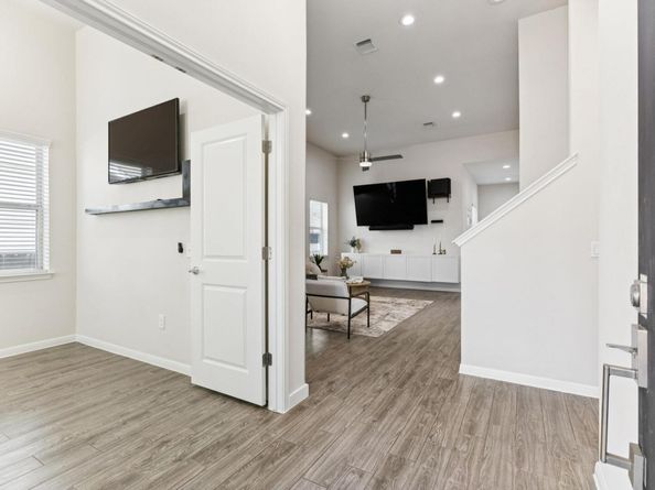 7808 Glover DR, Austin TX 78744