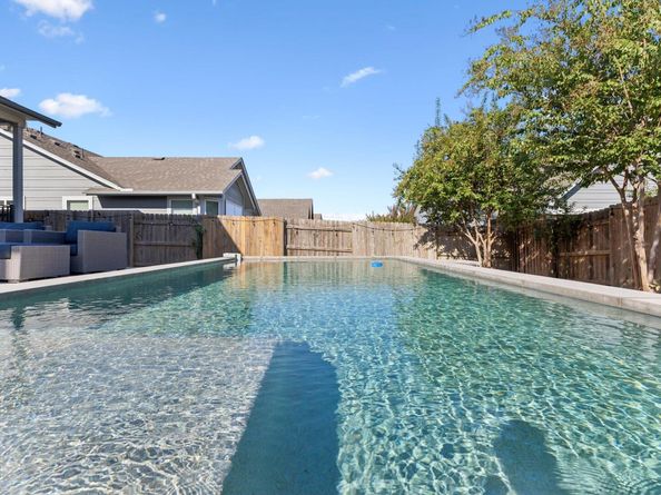 7808 Glover DR, Austin TX 78744