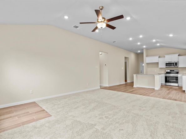 237 Ironshoe TRL, Liberty Hill TX 78642