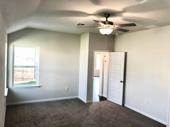 9912 Dalliance LN, Manor TX 78653