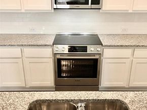 9912 Dalliance LN, Manor TX 78653