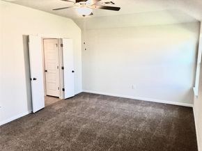 9912 Dalliance LN, Manor TX 78653