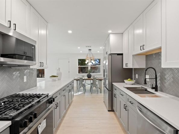 7729 Croftwood DR, Austin TX 78749